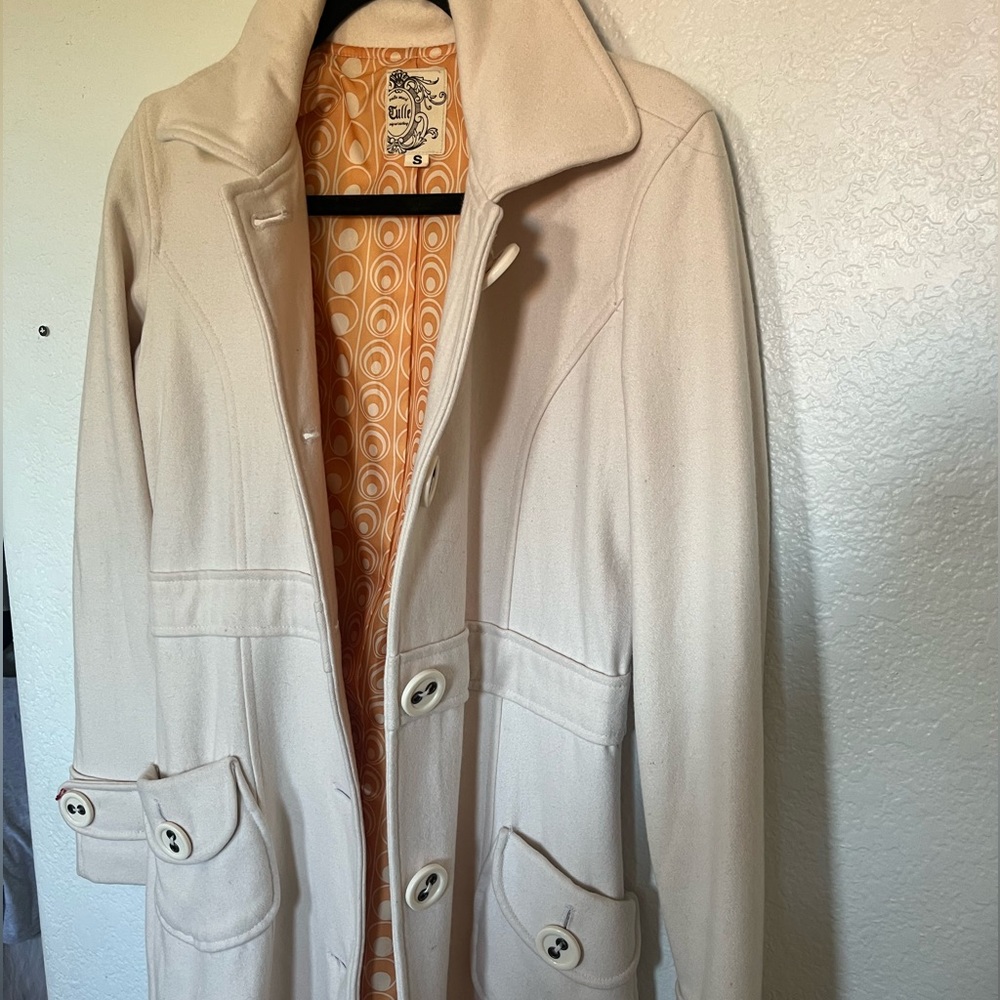 Julle long white coat